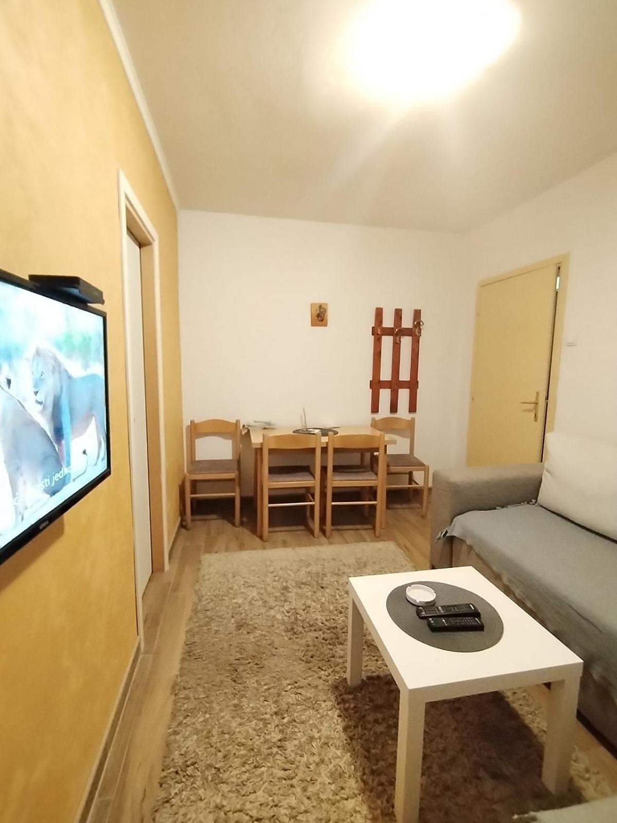 Отель Apartman Gogi Златибор Экстерьер фото